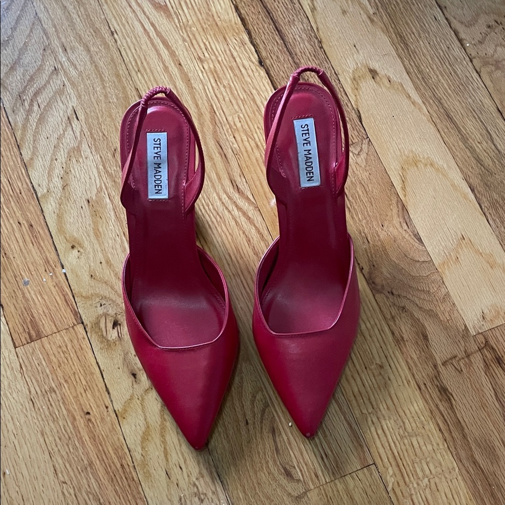 Steve Madden Red Pointed Toe Heels